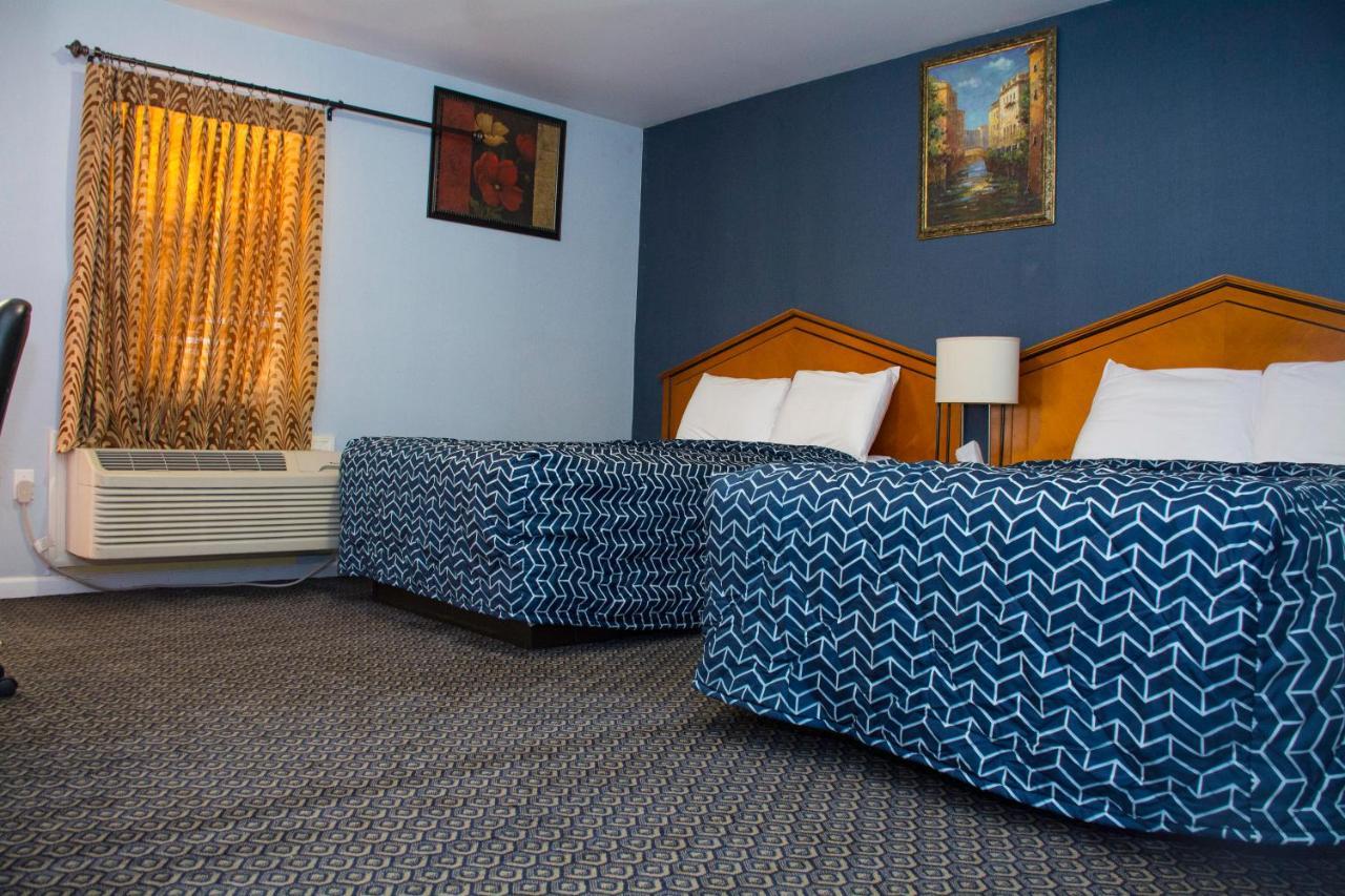 Motel At 9